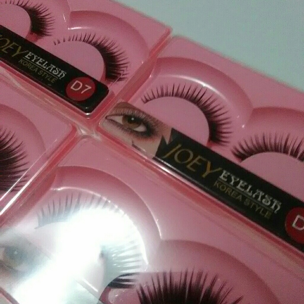 Women's Sexy 12 Set Reusable False Eyelashes + 1 - Picture 2 of 5